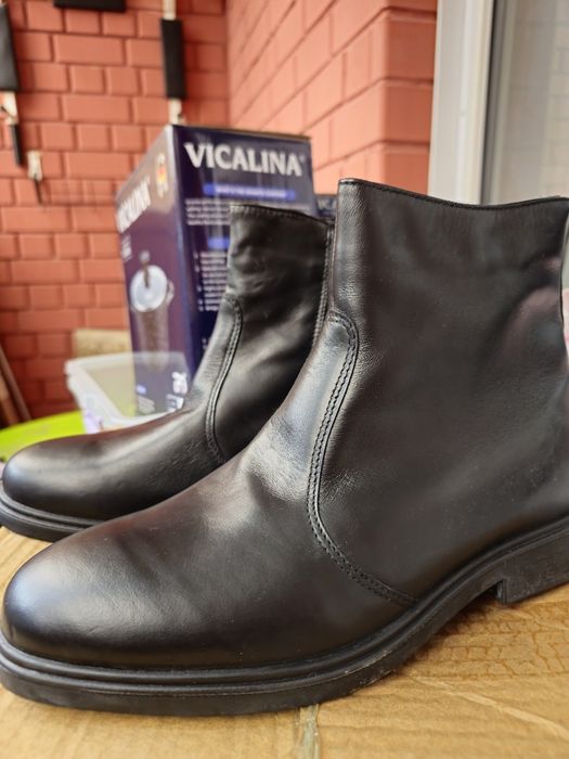 Продам, новые 41 размер
