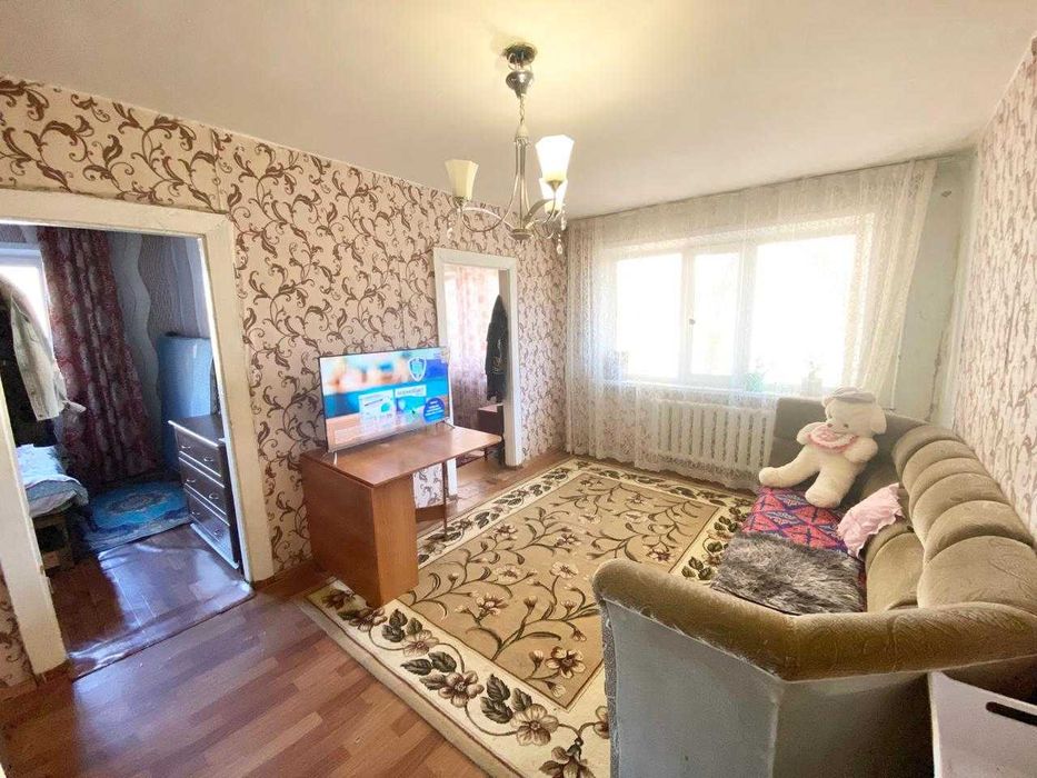 Продается  3х-комнатная квартира в Майкудуке, 17 мкр-н .