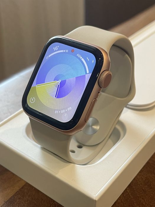 Apple watch SE 40mm Rose gold GPS