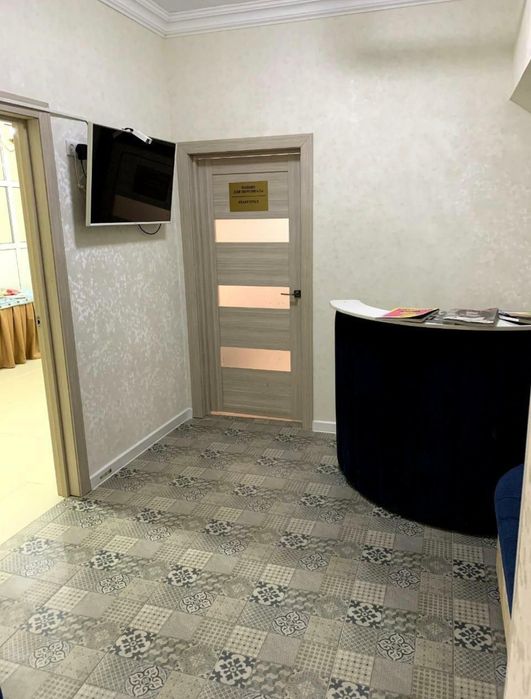 Салон красоты 20 кв.м с большим окном