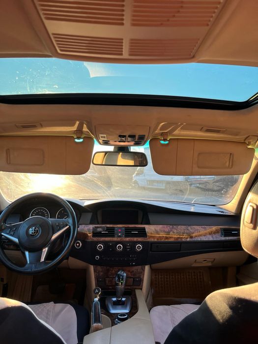 BMW seria 5 2009 LCI Negru 220+