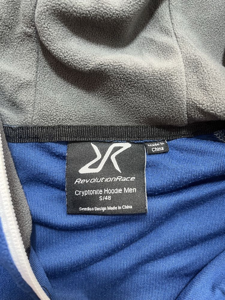 RVRC Revolution Race Criptonite Hoodie размер S-M