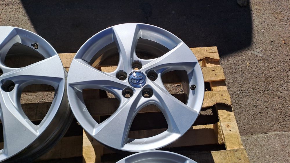 17" 5X114.3mm Toyota Original, 5х114.3мм Тойота CH-R, Avensis, Verso