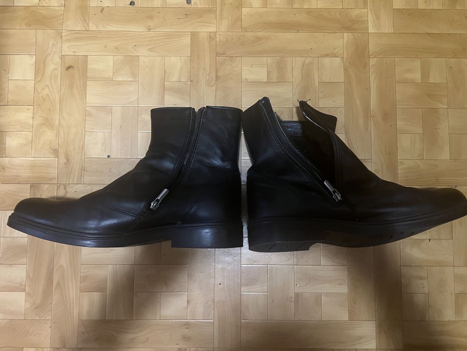 Продам кожаную зимнию обувь