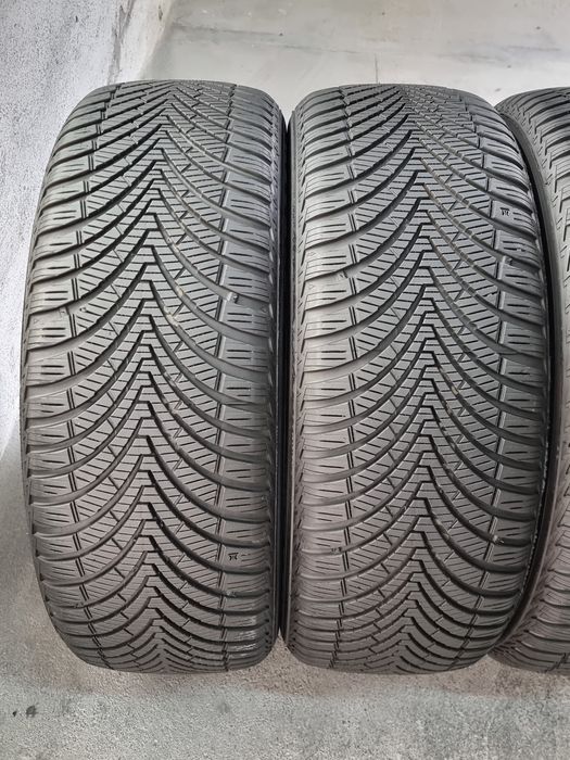 "Dot 23" 215/50/18 Kumho 4Броя: 650лв 7мм на 500км!