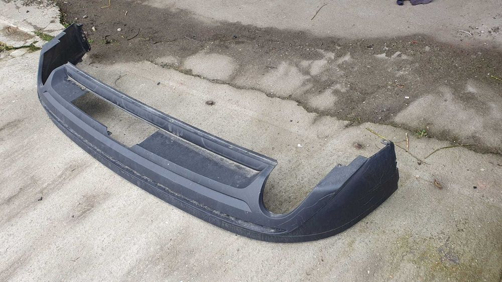 prelungire/fusta bara spate Vw Touareg 3