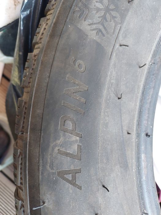 Michelin Alpin 205/60/16