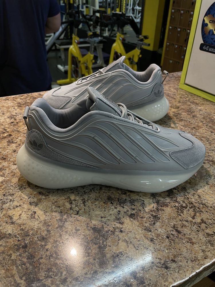 Кроссовки Adidas Ozrah