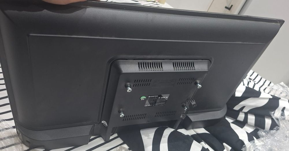 Vând tv vortex, negociabil