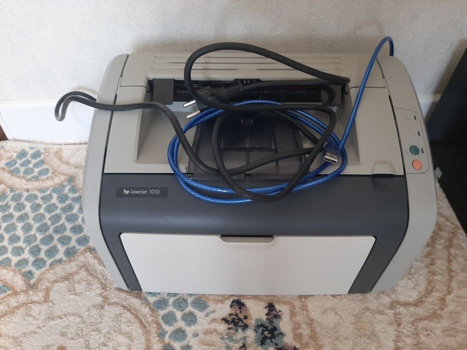 Принтер НР LJ 1010