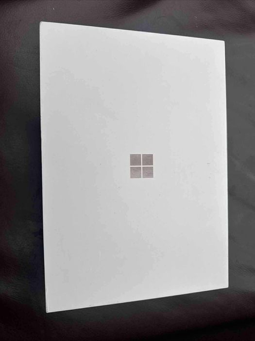 Laptop Microsoft Surface Pro Copilot+12” Snapdragon X Plus, 16 GB RAM