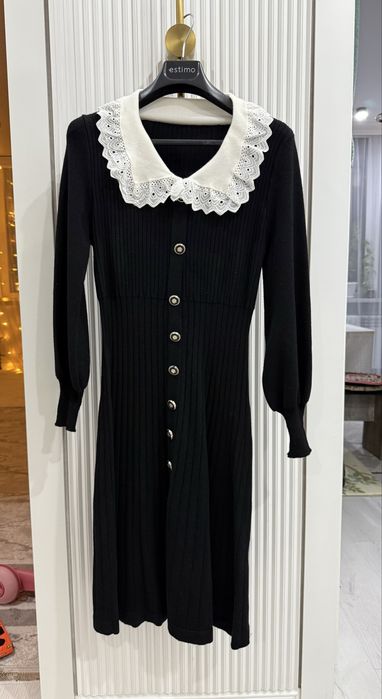 Женское трикотажное платье