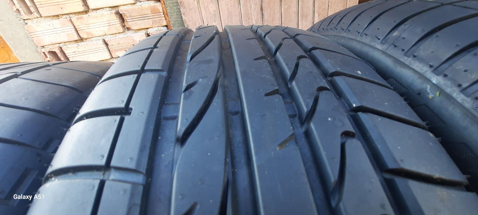 225 45 19 -Bridgestone -4 броя летни гуми