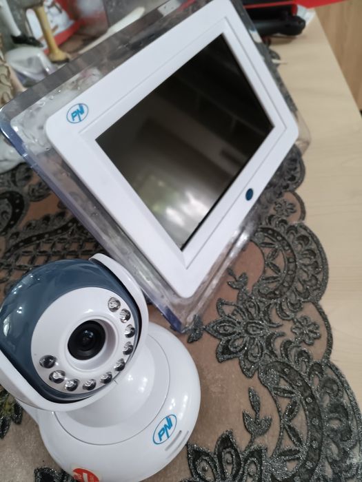 Vând camera pentru bebeluși baby monitor PNI