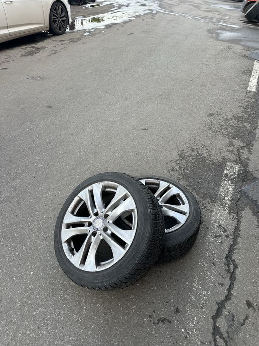 Гуми с джанти на Мерцедес