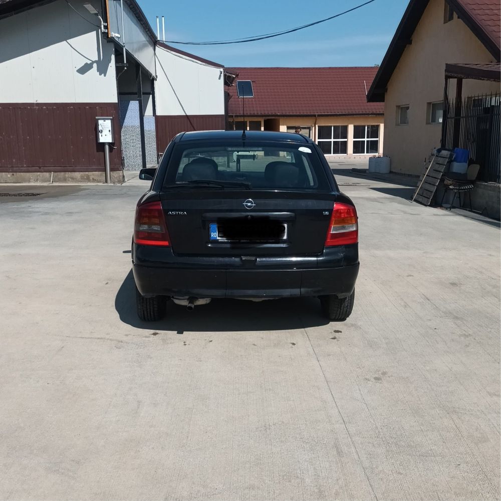 Vand Opel Astra G 1.6 benzina