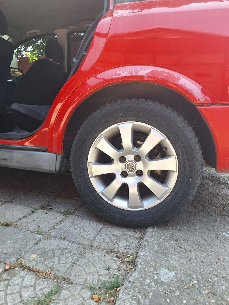Vând auto stare buna, acte la zi, itp pana în iunie 2026.