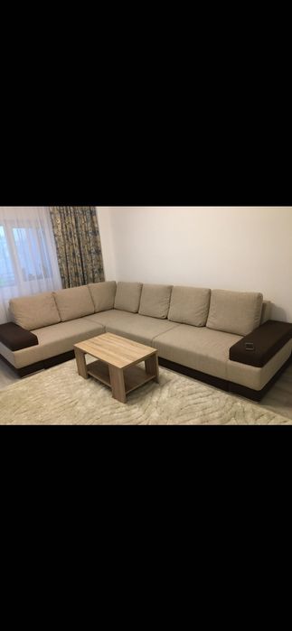 Vând colțar fix de living