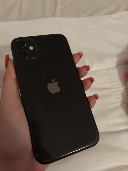 vand iphone 11 in stare buna