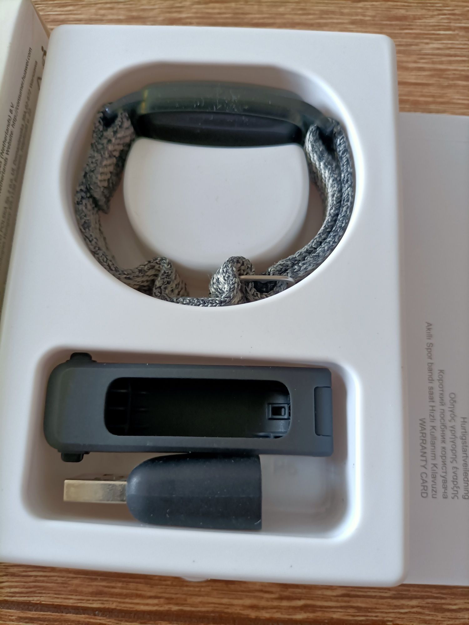 Bratara fitness Huawei Band 4e, Misty Grey