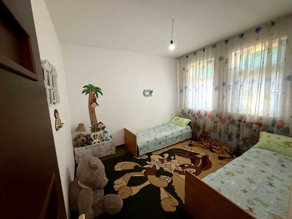 Коттедж сотилади!