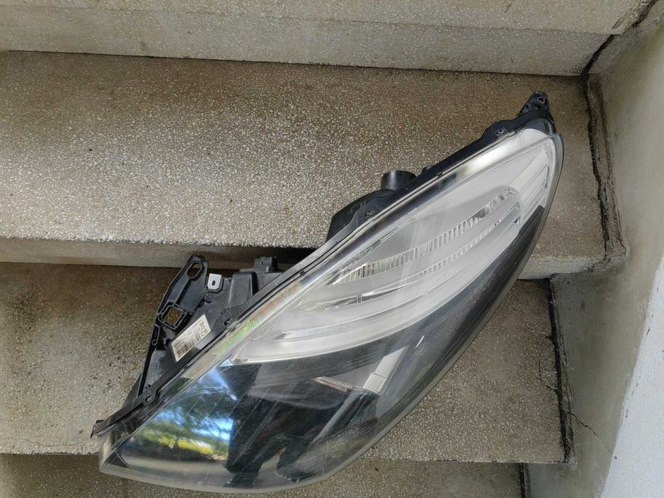 Фарове Renault Scenic 3 ляв десен / Фарове Рено Сценик 3 Оригинални