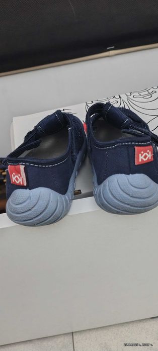 Детски пантофки Колев и Колев