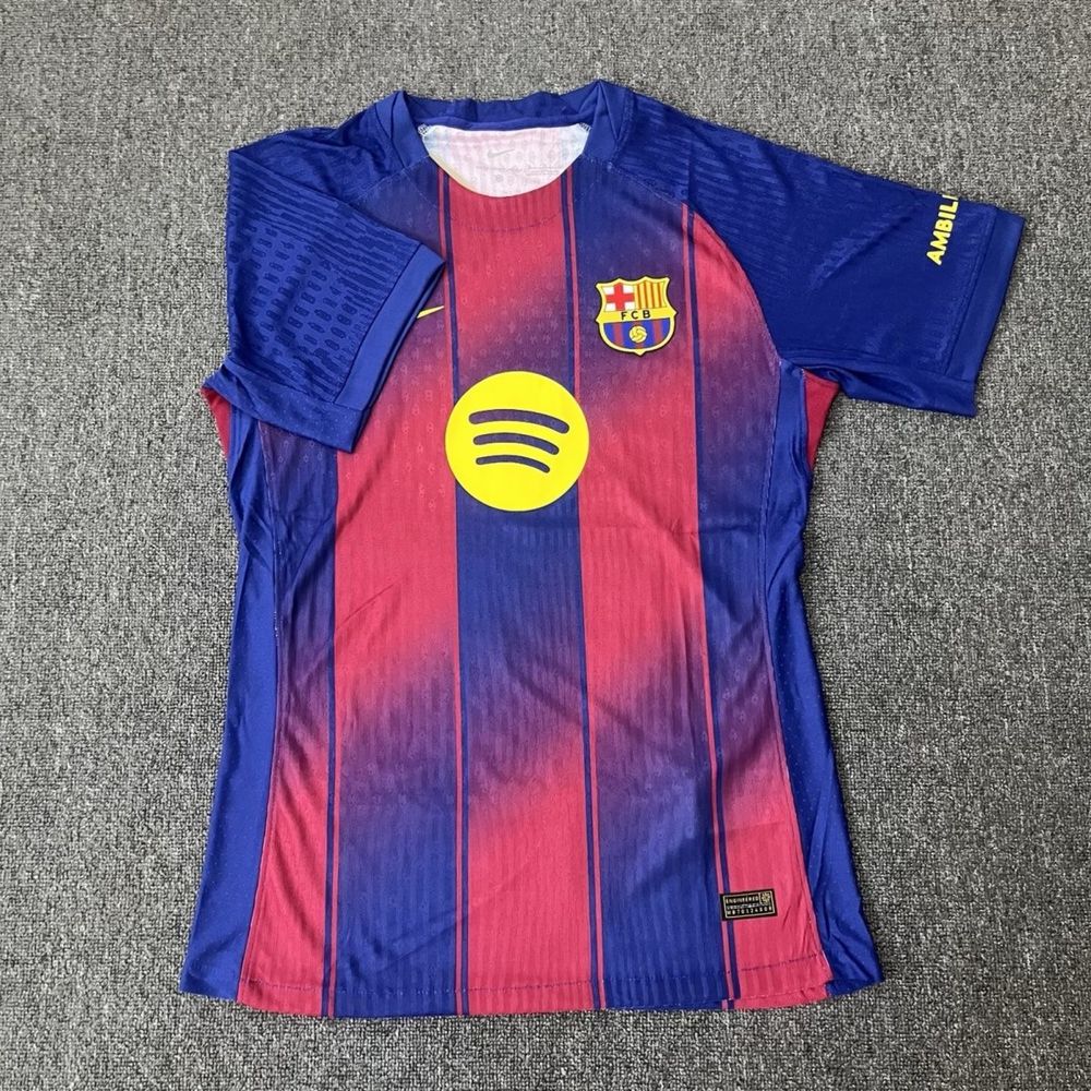 Yangi mavsum futbol formalari Футбольные формы нового сезона