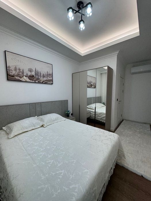 Трех комнатная квартира на Алайском