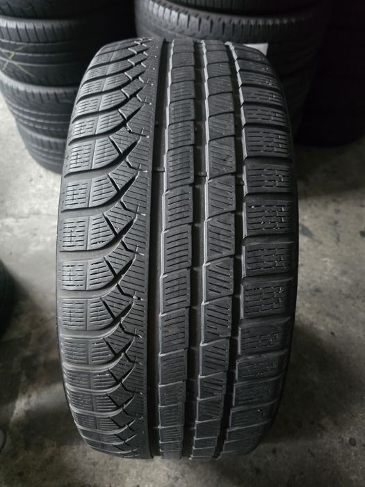Pirelli 255/45 R20 105V MS iarnă
