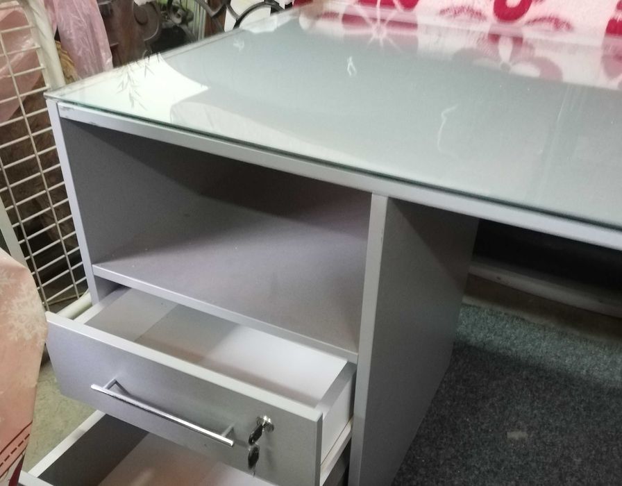 Birouri blat sticla securizata 180x80 x 73