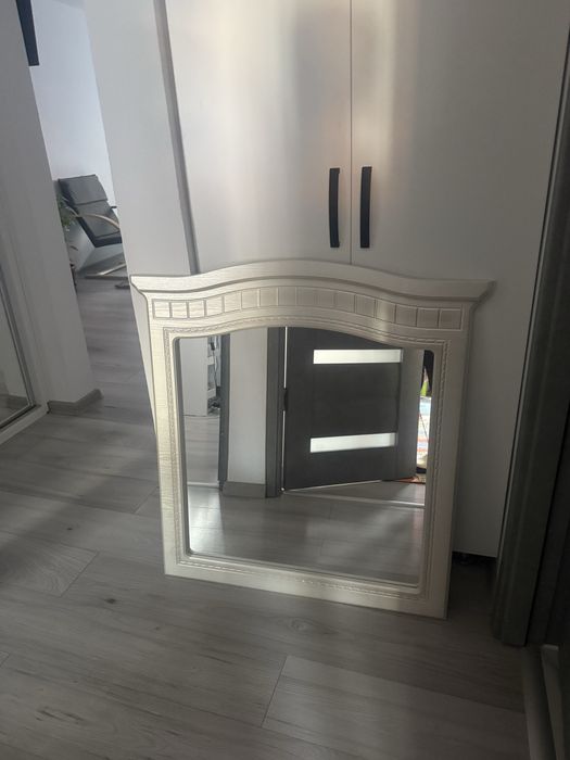 Oglinda noua alb bej