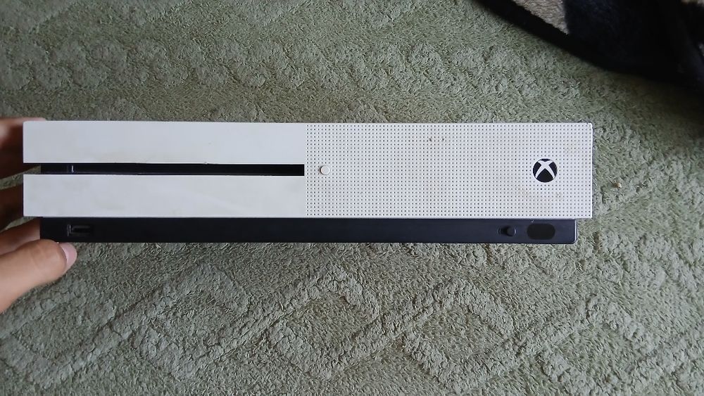 Xbox one s (vand urgent)