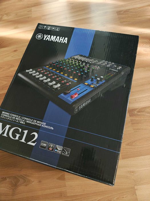 vând mixer Yamaha mg12 impecabil în cutie