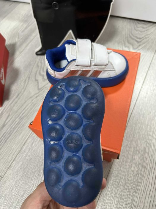 Детски обувки Adidas