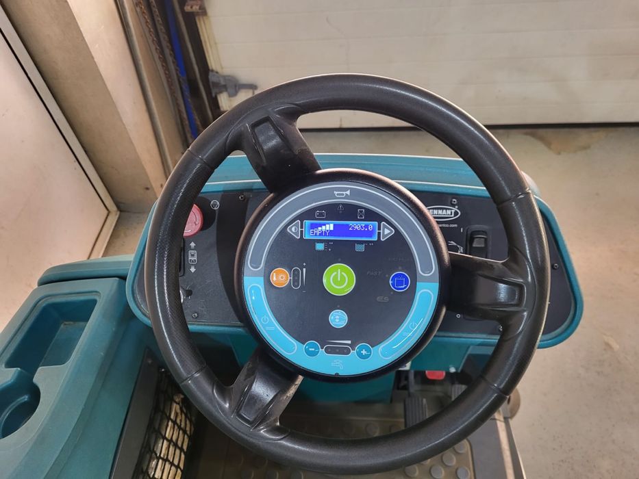 Masina spalat pardoseli tennant T17
