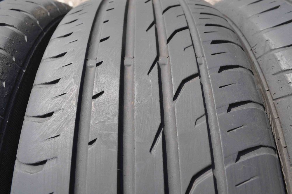 SET 4 Anvelope Vara 215/55 R18 CONTINENTAL ContiPremiumContact 2E 99V