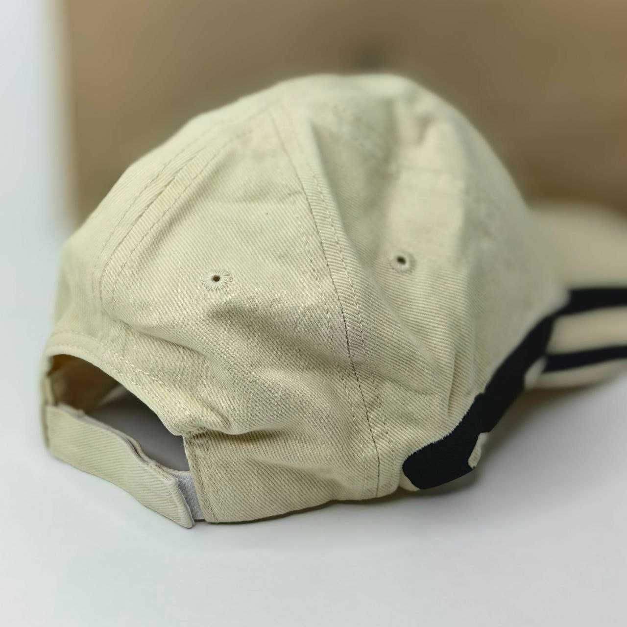 Шапка Balenciaga