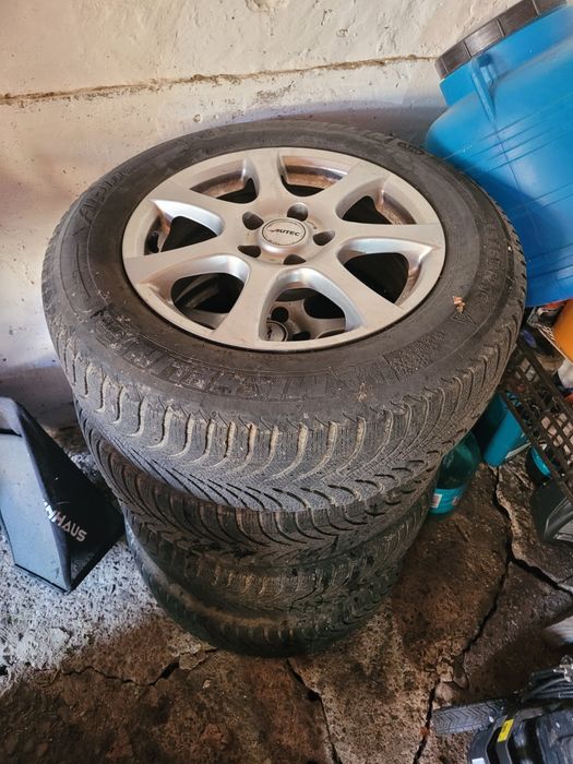 Anvelope cauciucuri iarna 215/65/R16