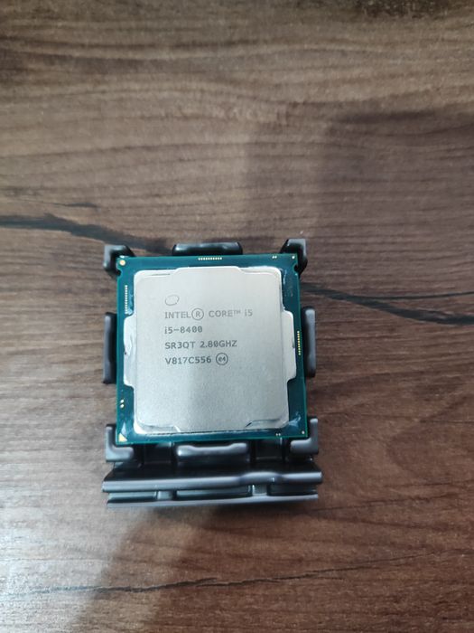 Процессор i5 8400 / LGA 1151v2