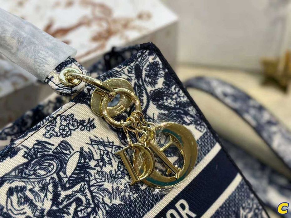 Geanta de mana dama Dior 260328