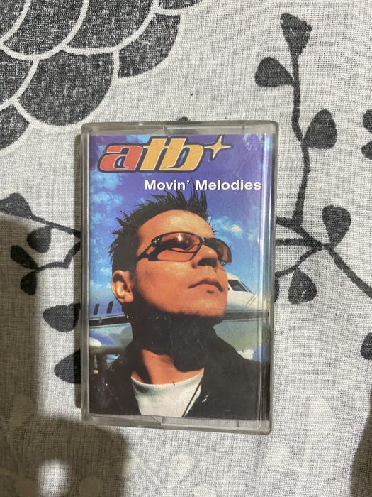 Cd-uri si casete vechi