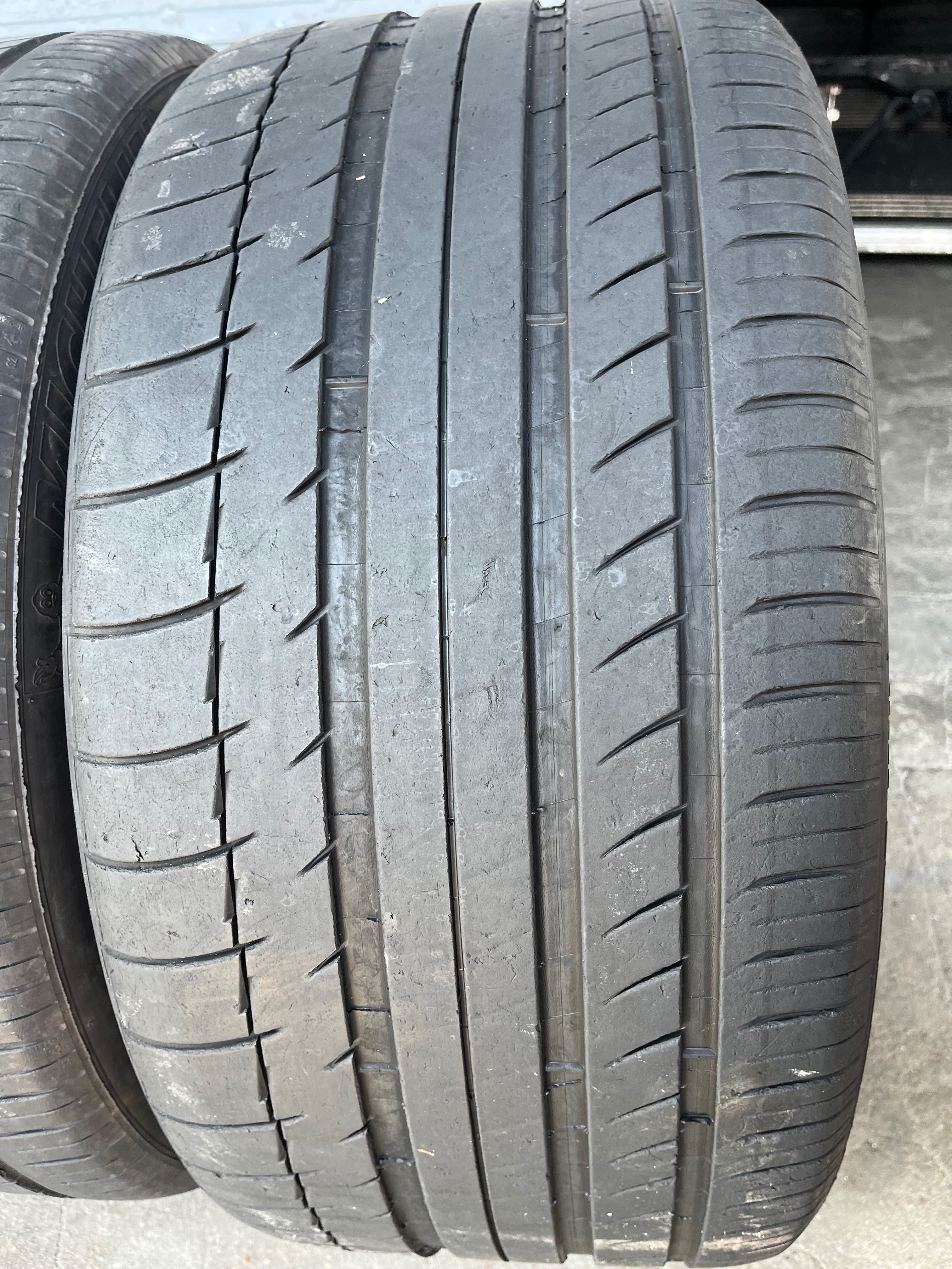 4 бр. летни гуми 295/35/21 Michelin N1 DOT 2213 4,5-5 mm