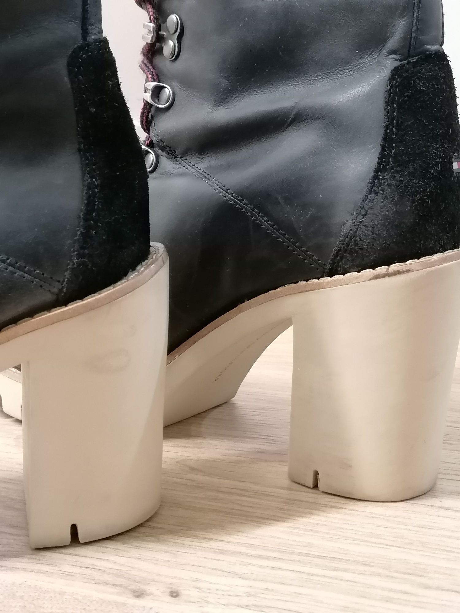 Боти естествена кожа Tommy Hilfiger