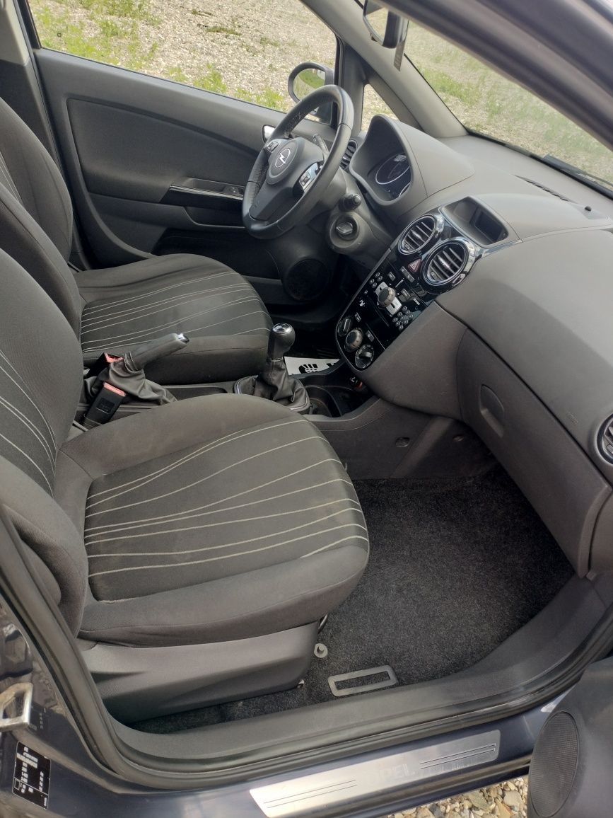 Corsa 1.4 EURO5 2011