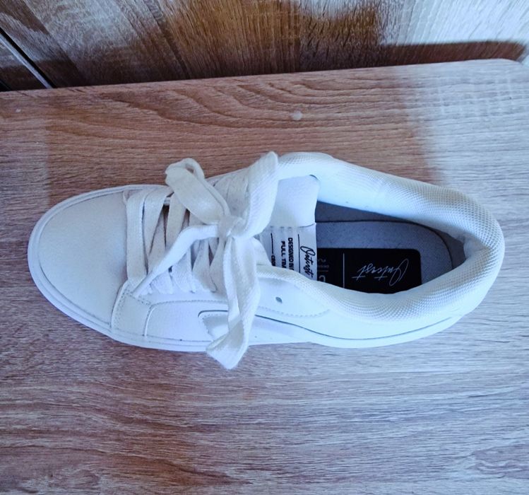 Adidași Bărbătești 42