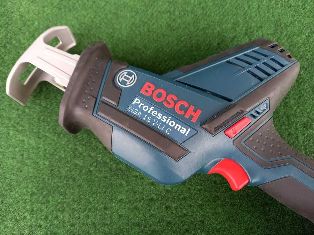 Bosch GSA 18 V-LI C - акумулаторен саблен трион