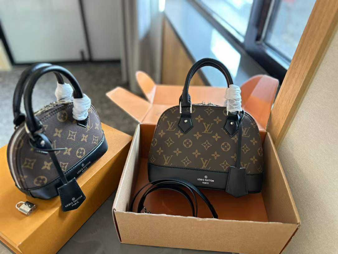 Geanta de mana dama Louis Vuitton 602-13