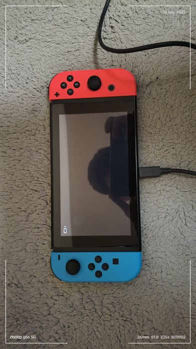 Nintendo SWITCH.