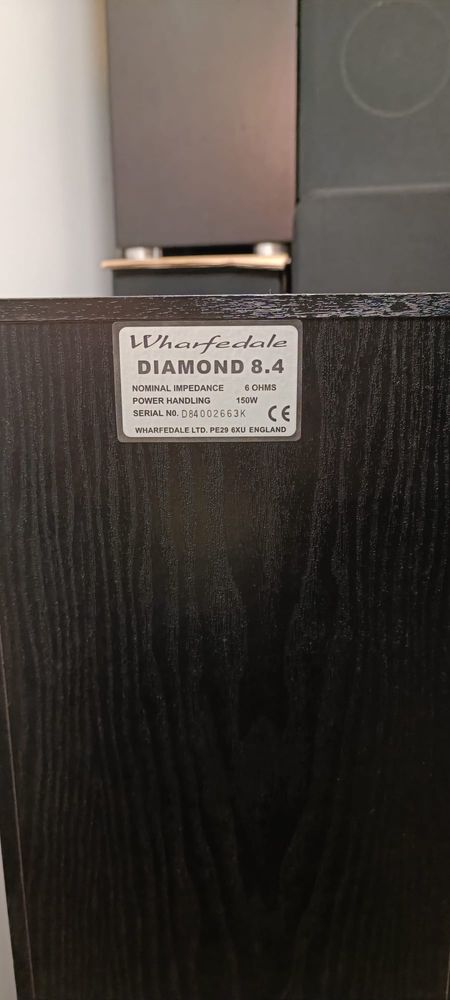 Boxe Wharfedale Diamond 8.4. 6Ohmi 150w